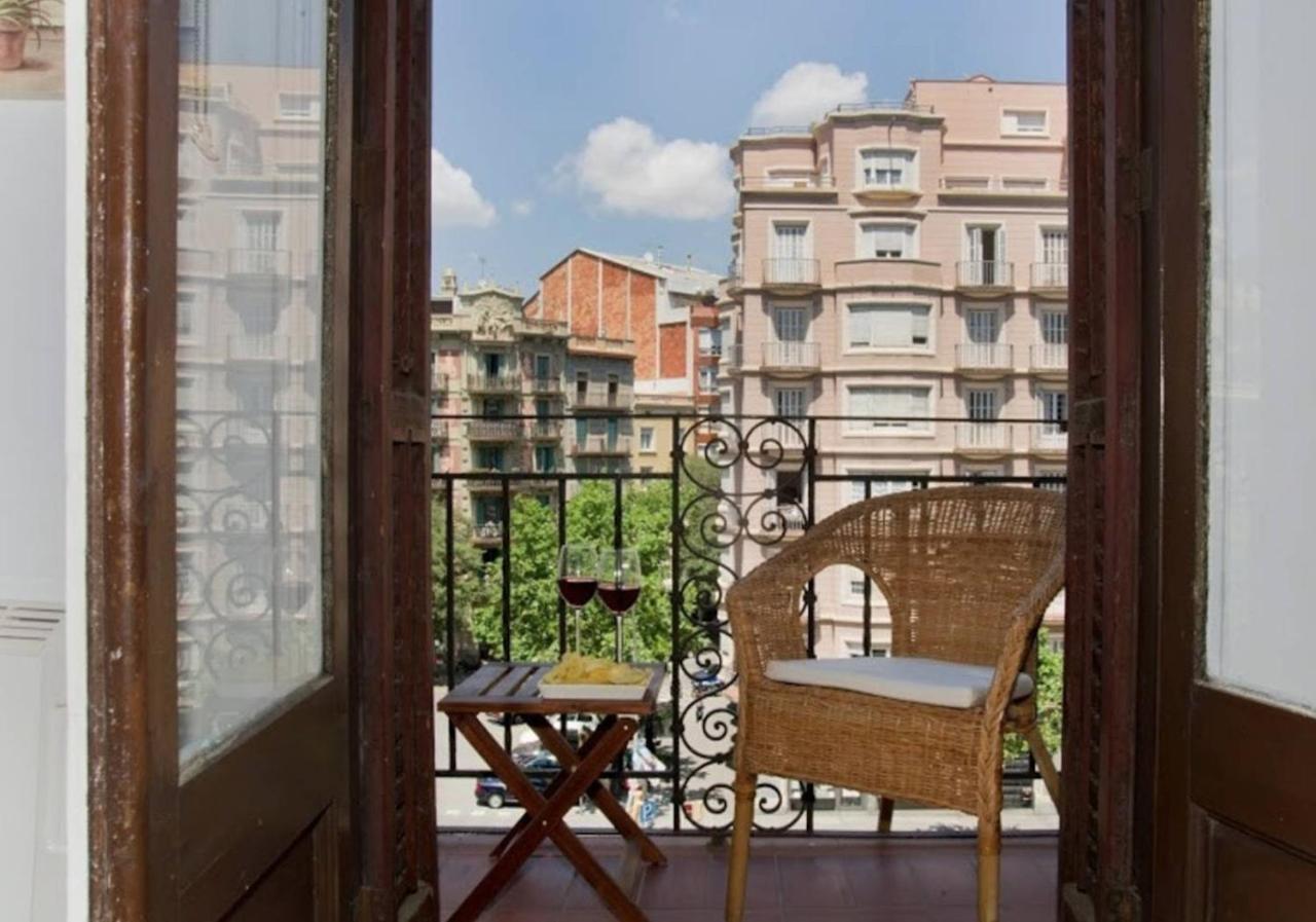 Priority Fira Apartments Barcelona Exterior foto